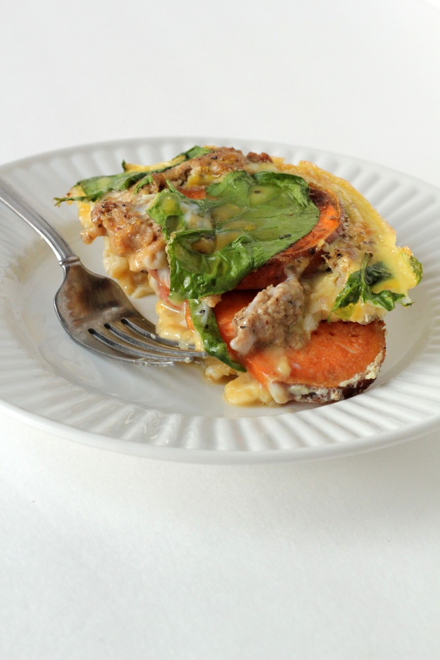 Paleo Breakfast Casserole : the perfect breakfast, served hot or cold