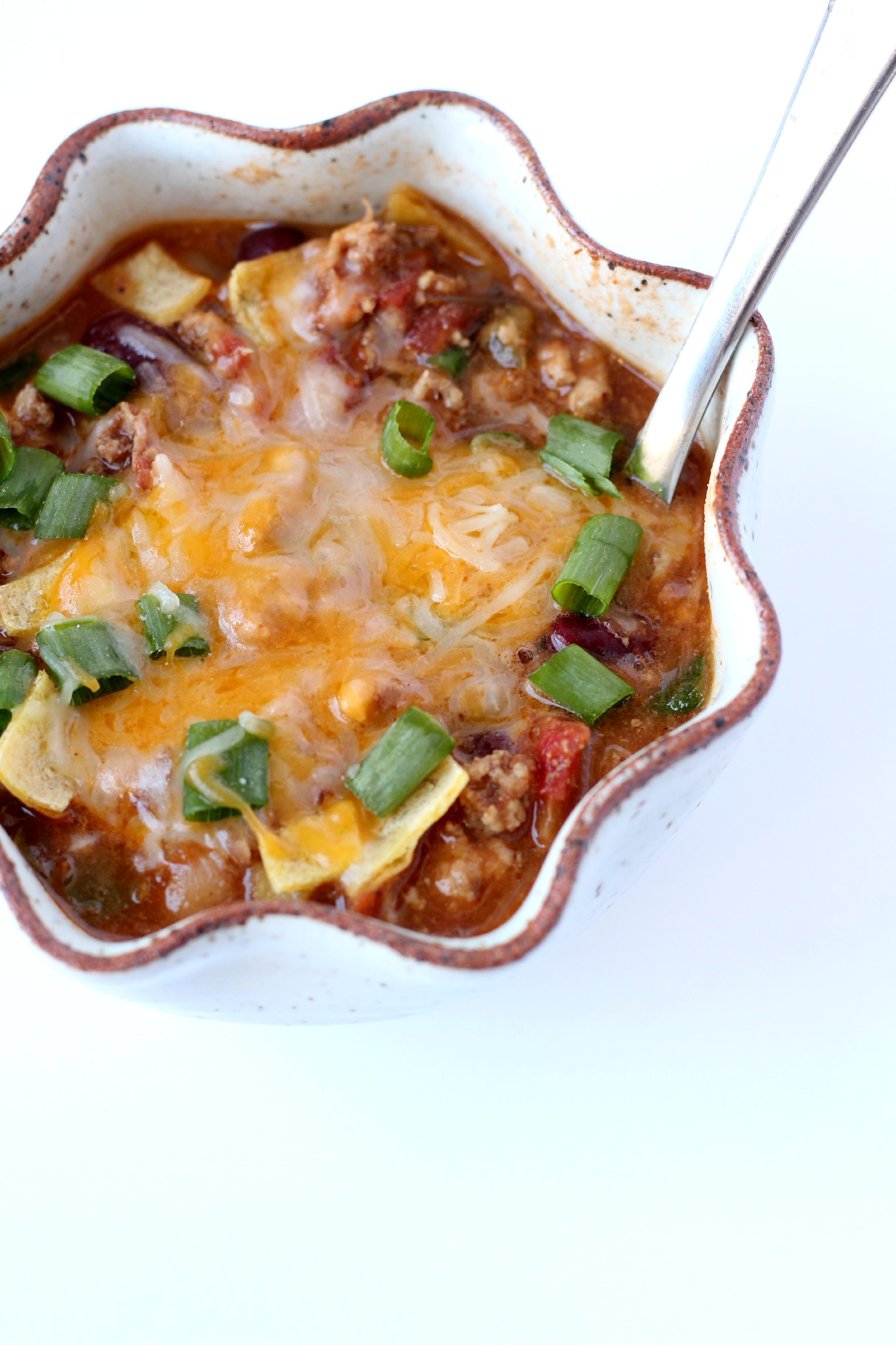 This Crockpot Two Bean Two Chili recipe is so simple but so satisfying! Perfect for a cold winter day.