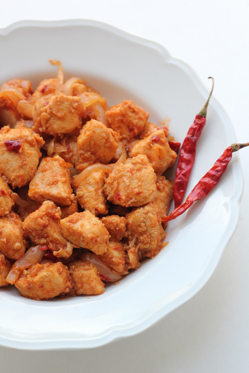 This Paleo Indochinese Chili Chicken is a spicy, flavorful dish. Sure to please your taste buds! 